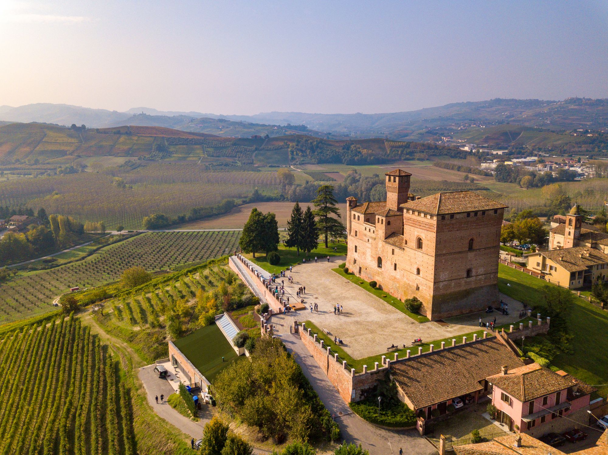 grinzanecavour weekendromanticolanghe